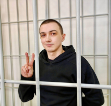 Юрий Незнамов